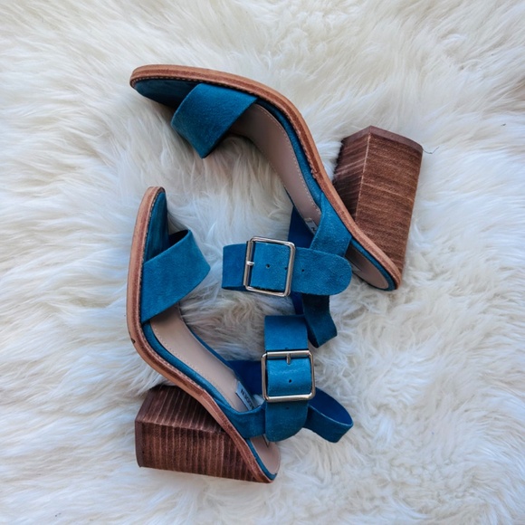 Steve Madden Castro Suede Block Heel Sandals - Picture 5 of 7